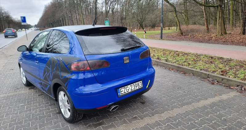 Seat Ibiza cena 6999 przebieg: 290000, rok produkcji 2003 z Łódź małe 326